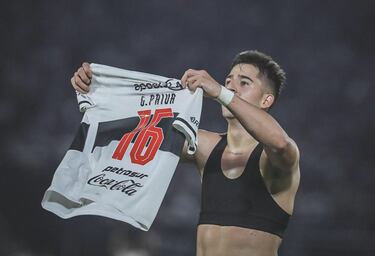 “Colo Colo es un equipo gigante y él quiere ir; está muy motivado”