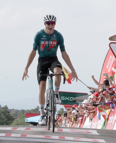 Pablo Castrillo ha sido el primer vencedor español de esta Vuelta a España. Este triunfo ha sido especial porque además, era el primero como profesional del aragonés.