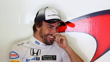 Fernando Alonso en la preparaci&oacute;n del Grand Prix de Catalu&ntilde;a en Montmelo