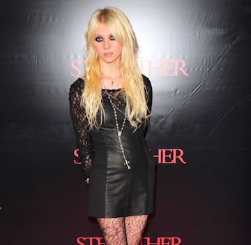 Después de cuatro temporadas en "Gossip Girl", la historia del personaje de Taylor Momsen fue eliminada de la serie debido a su “mal comportamiento” fuera de la pantalla.