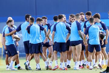 El Málaga en sesión de entrenamiento-