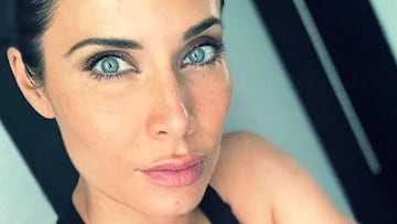 Pilar Rubio posando seria.