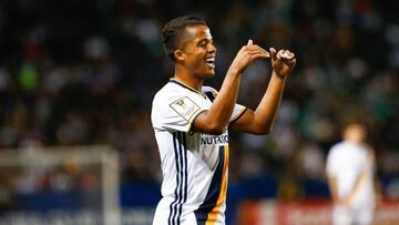 Action photo during the match Los Angeles Galaxy (USA) vs Santos Laguna (MEX), for the first leg of the quarterfinals of the CONCACAF Champions League 2015/2016 at StubHub Center stadium. Foto de accion durante el partido Los Angeles Galaxy (USA) vs Santos Laguna (MEX), correspondiente al partido de Ida de los Cuartos de Final de la Liga de Campeones CONCACAF 2015/2016 en el estadio StubHub Center, en la Foto: Giovani Dos Santos de Los Angeles Galaxy 24/02/2016/MEXSPORT/German Alegria.