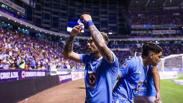 Carlos Rotondi celebrates his goal 1-1 of Cruz Azul during the 14th round match between Cruz Azul and Pumas UNAM as part of the Liga BBVA MX, Torneo Clausura 2025 at Cuauhtemoc Stadium, on April 05, 2025 in Puebla, Mexico.