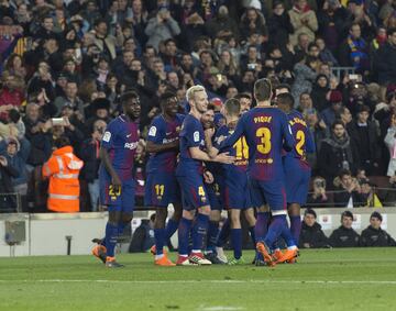 3-1. Leo Messi celebró el tercer gol.