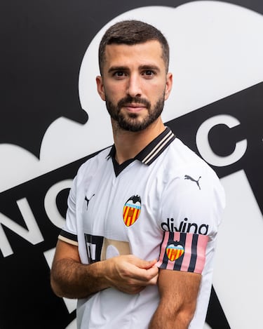 Un brazalete contra el Cáncer 