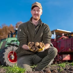 Un agricultor tuvo un excedente de 400 toneladas de patatas: ahora ha tomado una medida desesperada para librarse de ellas
