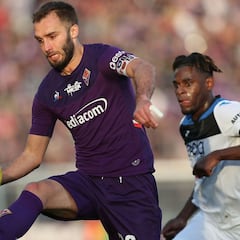 El Valencia reabre la opción de Pezzella para el central