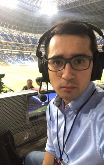 Periodista con formación en Chile y México. Llegó a suelo azteca en 2012 y ha cubierto los Juegos Olímpicos de Rio 2016, así como la Copa América de Chile 2015. Narró para W Radio el Mundial de Rusia 2018, la Copa Confederaciones de Rusia y varios partidos de Champions League y Liga MX. Actualmente se desempeña como Coordinador Editorial del Diario AS USA. Cristian se recupera de coronavirus y todos en la Redacción de AS USA le deseamos una pronta recuperación y le mandamos un fuerte abrazo de gol. ¡A ganar este partido!