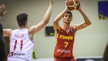 Santiago Aldama se luce ante Croacia y España sigue invicta