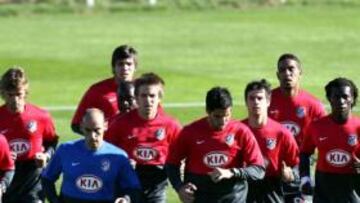 Quique evalúa el estado físico de la plantilla con diversas pruebas