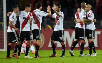 Santa Fe queda con 4 puntos y River es lider con 11 unidades.