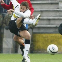 Selman: "El Colegio Arbitral está exagerando con Valdivia"