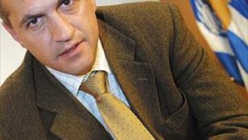 <B>NUEVO JEFE. </B>El ex presidente de la Real se pone a los mandos de la patronal de clubes.