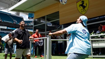 Ahead of Sunday’s Miami Grand Prix, Ferrari’s Carlos Sainz Jr joined Inter Miami soccer star Luis Suárez for some head tennis and keepie-uppies.