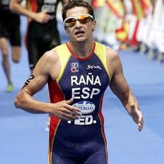 Iván Raña: "Vuelvo al triatlón; He sufrido mucho en el ciclismo"