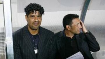 <b>HASTA SIEMPRE.</b> Rijkaard dirigió su último partido como entrenador del Barcelona.