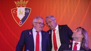 Sabalza junto a Canal y el directivo César Muniain en la última asamblea.