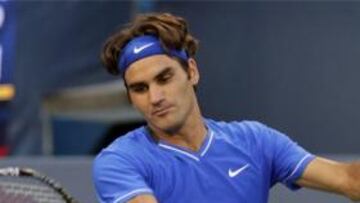 <b>Roger Federer</b>.