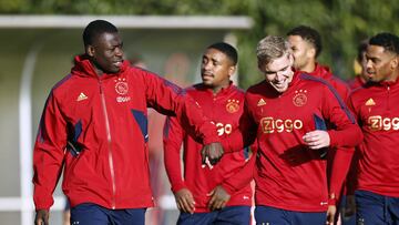 Brobbey y Kenneth Taylor.