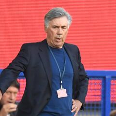 Ancelotti descarta a Yerry Mina para el partido ante Norwich