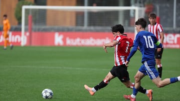 Huestamendia pone líder al Athletic