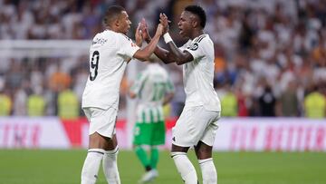 Mbappé y Vinicius celebran un gol frente al Betis.