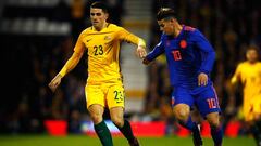 LONDON, ENGLAND - MARCH 27:  Tom Rogic of Australia is challenged by James Rodriguez of Columbia during the International friendly between Australia and Colombia at Craven Cottage on March 27, 2018 in London, England.  (Photo by Julian Finney/Getty Images