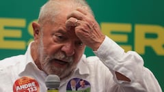 Brazil's former president and current presidential candidate Luiz Inacio Lula da Silva gestures during a meeting with candidates running in Brazil's general election, in Rio de Janeiro, Brazil, September 30, 2022. REUTERS/Pilar Olivares