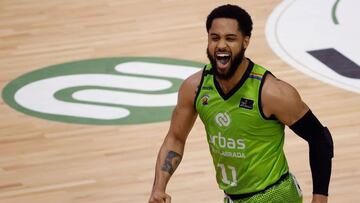 Melo Trimble celebra una canasta en el partido entre el Urbas Fuenlabrada y el Monbus Obradoiro.