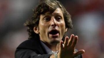 El entrenador brasileño del AC Milan, Leonardo, restó importancia a las derrotas del conjunto milanés en esta pretemporada y pidió que "no cunda el pánico porque los resultados llegarán"