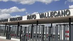 Los campos de hierba artificial de la Ciudad Deportiva del Rayo, declarados ‘no aptos’