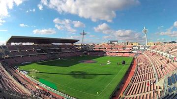 Imagen del Estadio de Los Cármenes antes de un partido.