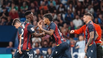Levante - Eldense: TV, horario y c車mo ver LaLiga Hypermotion online