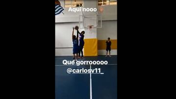 ¿LeBron James? ¡No! Es Carlos Vela en modo basquetbolista