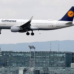 ¿Cuándo reanudan su actividad las aerolíneas y se podrá viajar en avión?