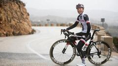 Molly Weaver sufre grave accidente en Girona