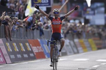 Nadie ha logrado m¨¢s ¨¦xitos en Lombard¨ªa que los corredores locales italianos. En total, suman 69 triunfos de 115 posibles. El ¨²ltimo llev¨® la firma de Vincenzo Nibali en 2017 y el primero, en la edici¨®n inaugural de 1905, de Giovanni Gerbi. B¨¦lgica y Francia comparten, con 12 dianas, el segundo puesto. Gilbert se impuso en 2010 y Pinot, en 2018, como ¨²ltimos vencedores de sus pa¨ªses. Suiza completa el caj¨®n con cinco muescas, con Zaugg como ganador en 2011.