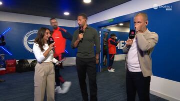 Rio Ferdinand and Ruud Van Nistelrooy reunite in a nostalgic Manchester United flashback