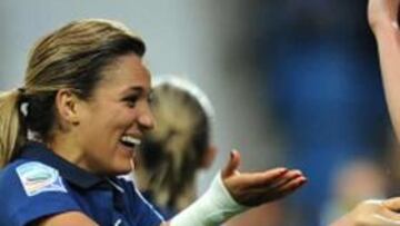 Francia se da un festín y vislumbra el pase a cuartos