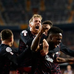 El Athletic explota Mestalla