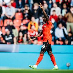 Problemas atrás y un Diaby inspirado