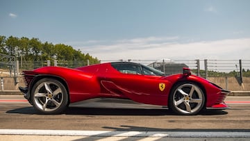 Ferrari bate récord de ventas en 2022; ¿cuántos autos venden en México?