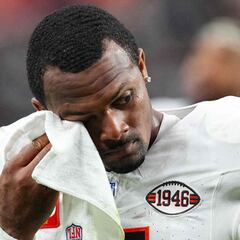 Former NFL all-time record holder won’t be seen again until 2026