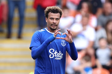 Último equipo: Everton FC
Posición: Mediocentro ofensivo
Edad: 28
Valor de Mercado: 4MM.  