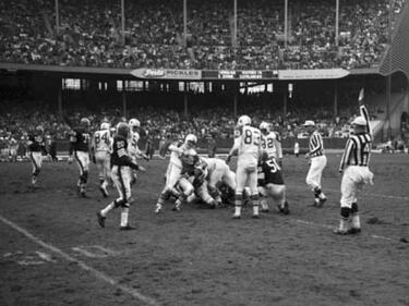 TRIBUNA LIBRE: Kennedy. Todos pararon... menos la NFL