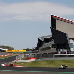 Triplete español en el Gran Premio de Gran Bretaña