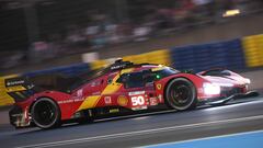 Antonio Fuoco pilota el ferrari número 50 que hizo la hyperpole.