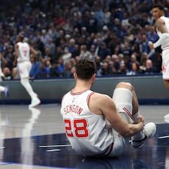 Houston, we have another problem: something doesn’t feel right with Rockets