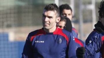 Barral: "Osasuna llega en racha y nos pondrá las cosas difíciles"